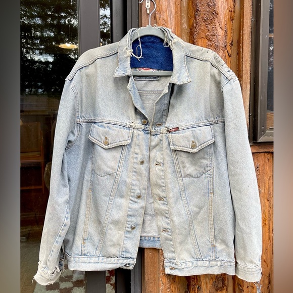 Vintage Shredded Denim Patch Jacket Punk Metal Megadeth Metallica - Picture 4 of 7